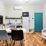 Highline Downtown Residences 6 Persons Family
