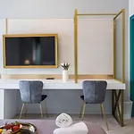 Highline Downtown Residences 6 Persons Family
