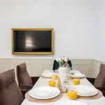 Highline Downtown Residences 6 Persons Family *