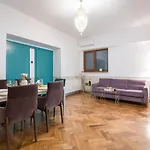 Highline Downtown Residences 6 Persons Family *