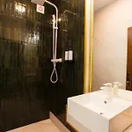 Highline Downtown Residences 6 Persons Family