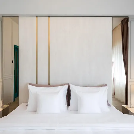 Highline Downtown Residences - Studio & 2-Bedroom Apartments * Bucarest