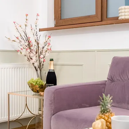 Highline Downtown Residences 6 Persons Family Appartamento Bucarest