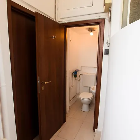 Highline Downtown Residences 6 Persons Family דירה *
