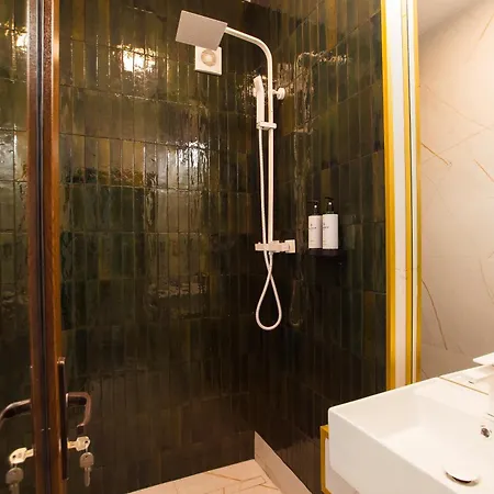 Highline Downtown Residences 6 Persons Family Bucarest