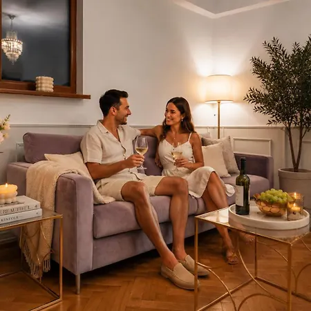 Apartamento Highline Downtown Residences - Studio & 2-Bedroom Apartments Bucarest
