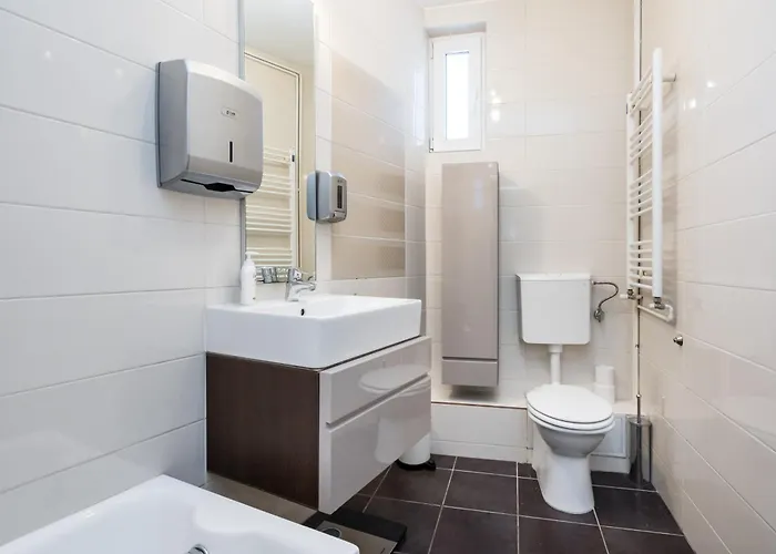 Apartmán Highline Downtown Residences 6 Persons Family *