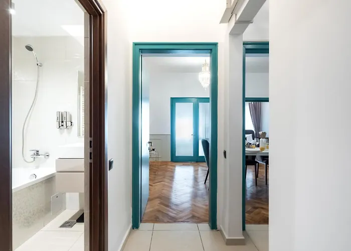 アパート Highline Downtown Residences 6 Persons Family ブカレスト