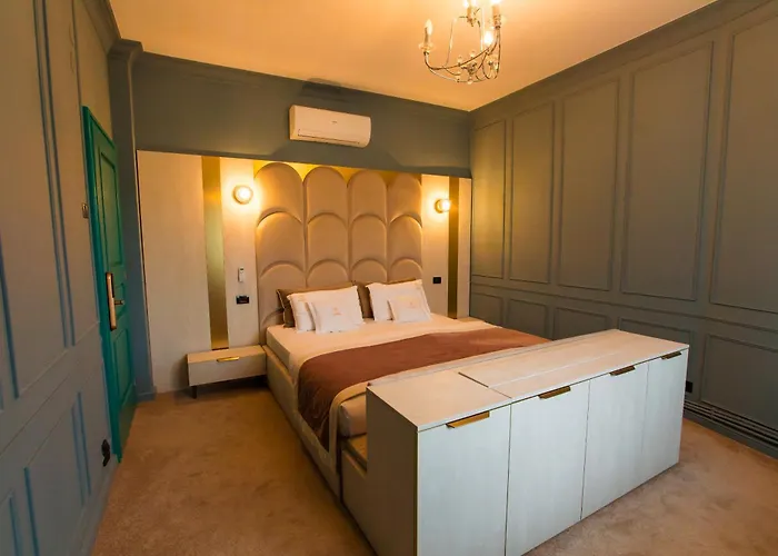 Highline Downtown Residences 6 Persons Family