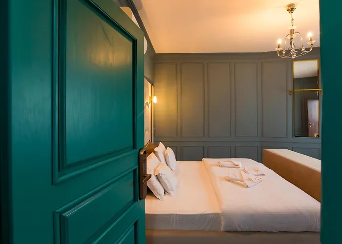 Highline Downtown Residences 6 Persons Family アパート ブカレスト