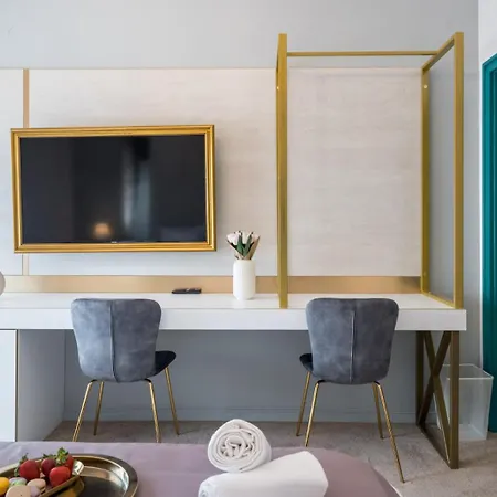 Highline Downtown Residences 6 Persons Family