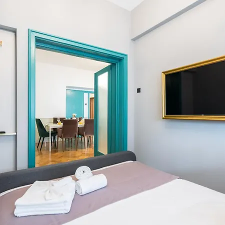 Highline Downtown Residences 6 Persons Family Apartment *